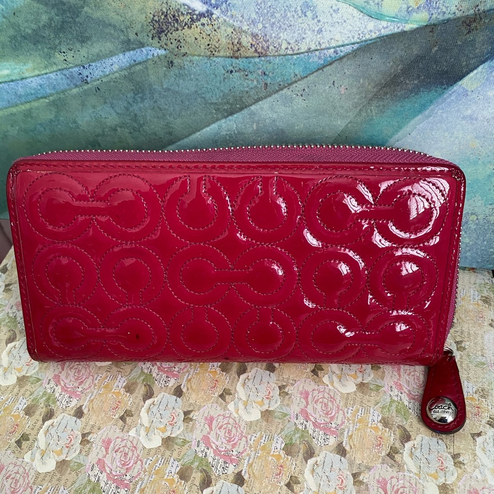 Coach Accordion Zip Wallet in Hot Pink